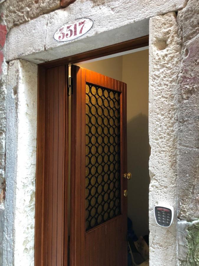 Suite Dream On The River Venedig Exterior foto
